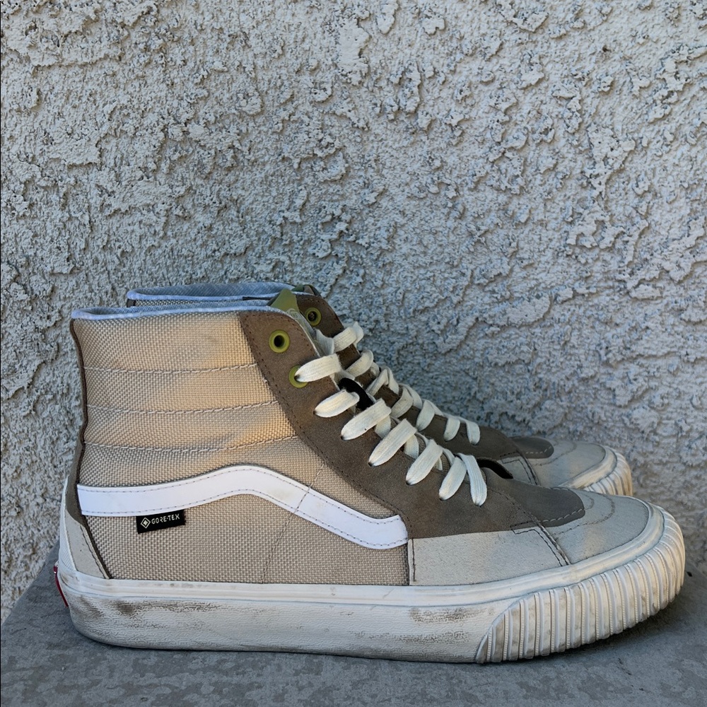 Vans Sk8-Hi Gore-Tex French Oak Sneaker Shoe High Top Laced Neutral Men’s 10.5